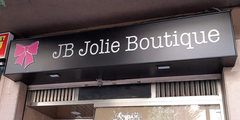 03 03 signo-rotulos-caja-luz3