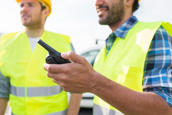 04 signo-ropa-laboral-alta-visibilidad4