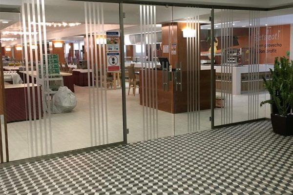 signo-rotulacion-escaparates2