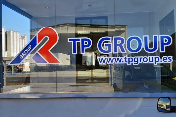 signo-rotulacion-escaparates6. jpg