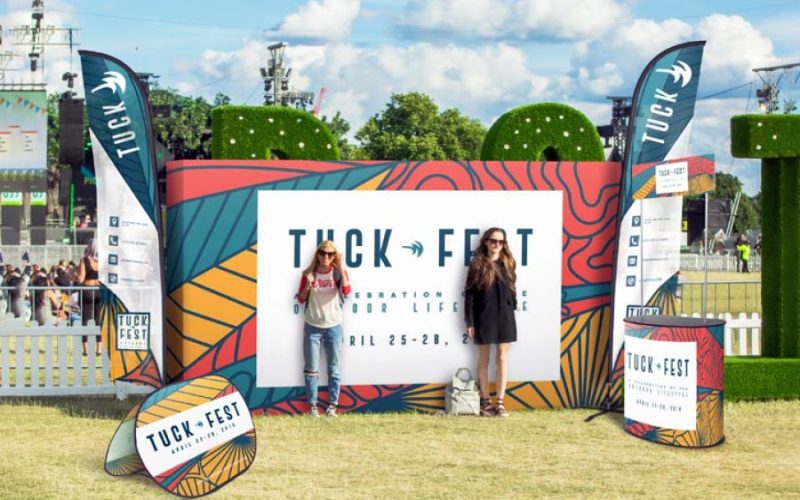 signo-varios-expositores-1